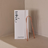 Loïs Lee - Tongue Scraper - image 1 | Amazingy