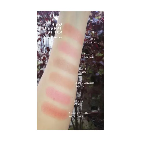 HIRO Cosmetics - Mineral Blush / Rouge Swatches (Outside)