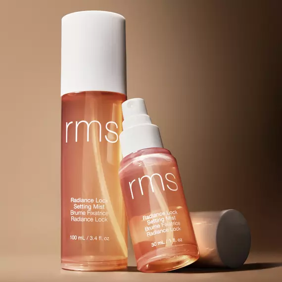 rms beauty_Setting mist_Lifestyle
