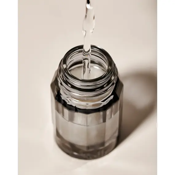 Rollr - Natural Refillable Liquid Deodorant | Refill Set - image 4 | Amazingy