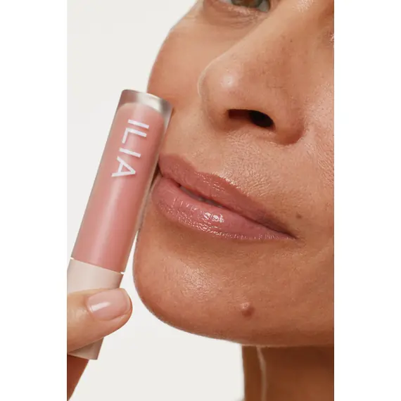 ILIA Beauty - Overglaze Hydrating Lip Gloss - image 3 | Amazingy