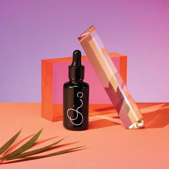 Oio Lab - 7 MOMENTS Botanical Smoothing Facial Oil [SALE] - image 2 | Amazingy