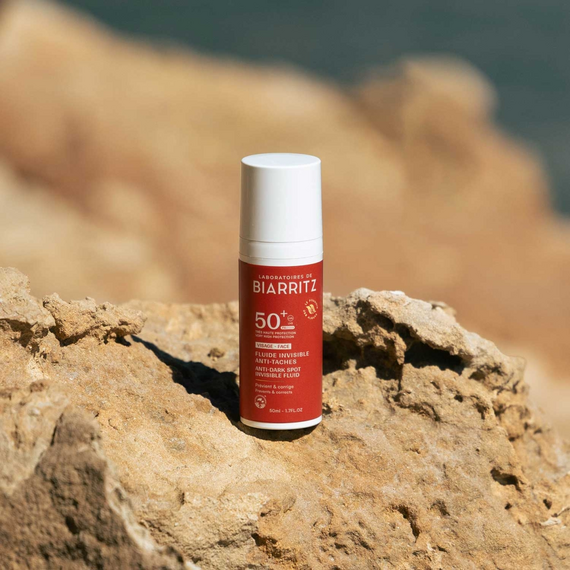 Laboratoires de Biarritz - SPF50+ Invisible Anti-Dark Spot Fluid - image 4