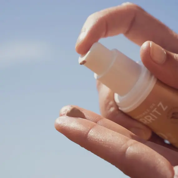 Laboratoires de Biarritz - Tinted Face Sunscreen SPF30 - image 4 | Amazingy